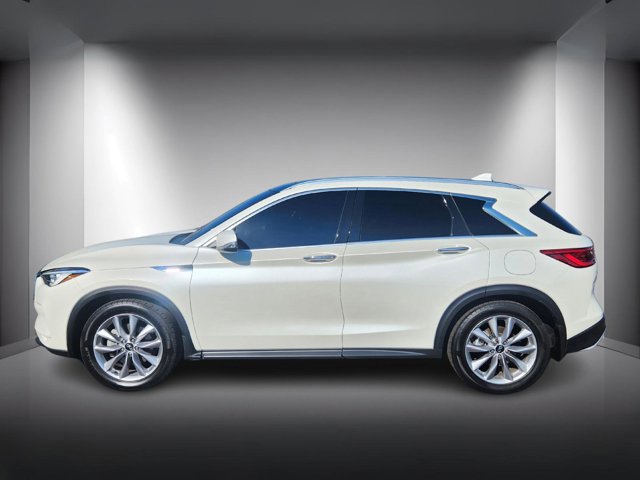 2021 Infiniti QX50 Luxe photo 2