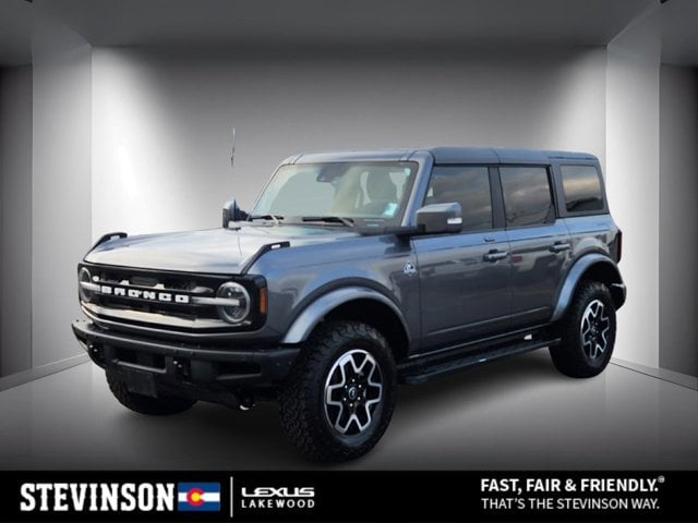 2022 Ford Bronco 4-Door Outer Banks's photo