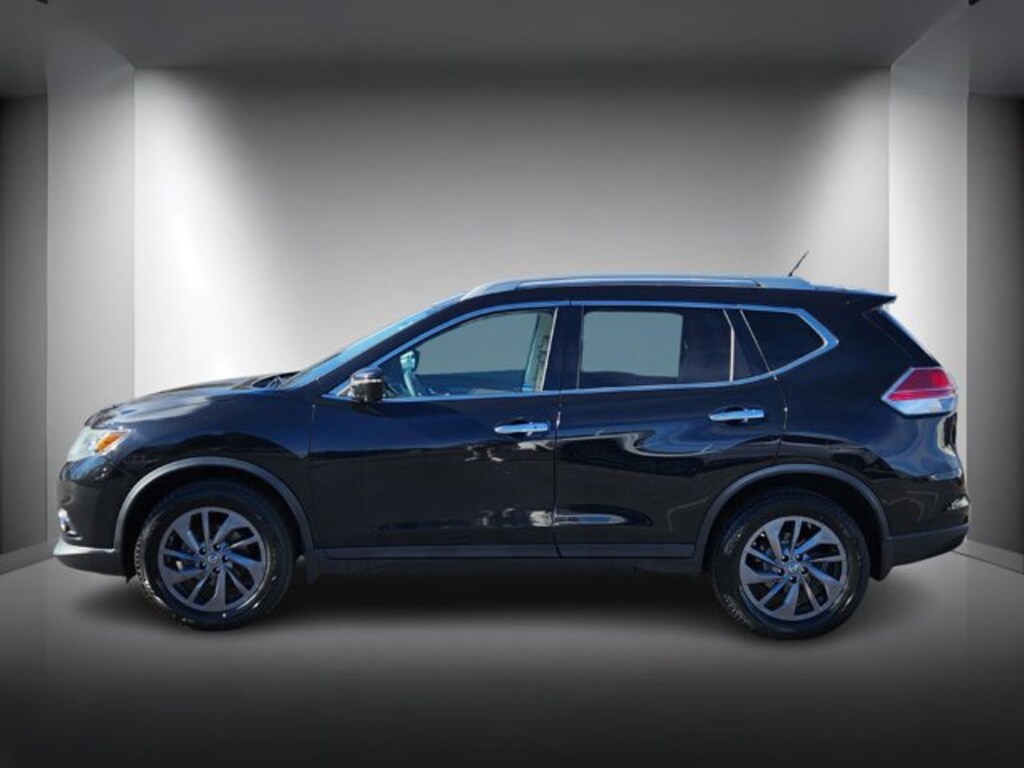 Used 2016 Nissan Rogue SL SUV