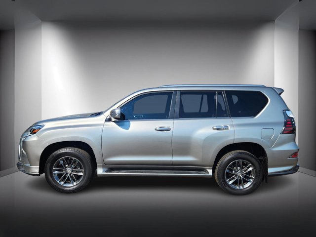 2023 Lexus GX 460 photo 2