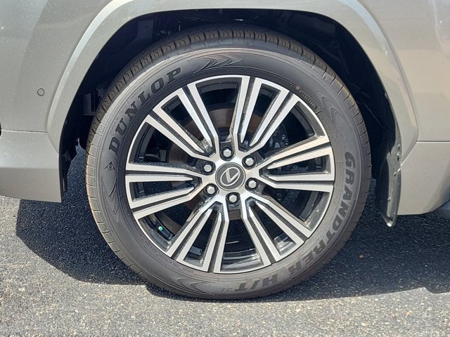 2026 Lexus LX 700h Luxury - Photo 24