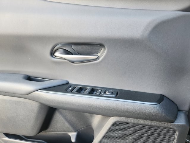 2026 Lexus UX Hybrid 300h Premium - Photo 16
