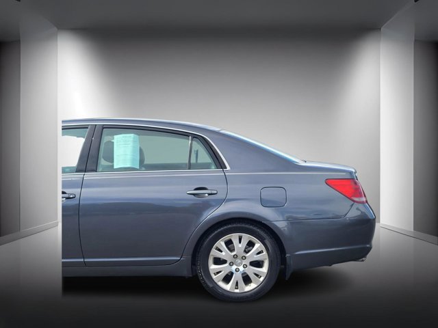 2008 Toyota Avalon XLS photo 3