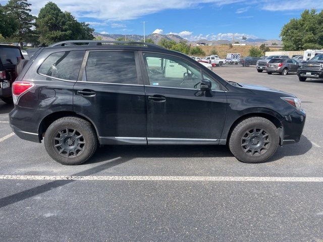 2017 Subaru Forester 2.0XT Touring photo 3