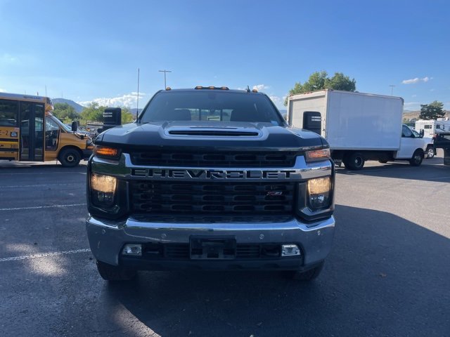2020 Chevrolet Silverado 3500HD LT photo 2