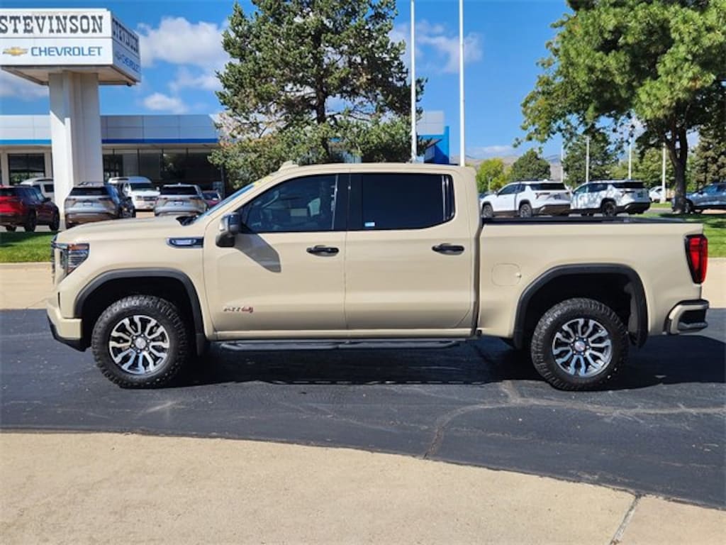 Used 2023 GMC Sierra 1500 AT4 Truck Crew Cab