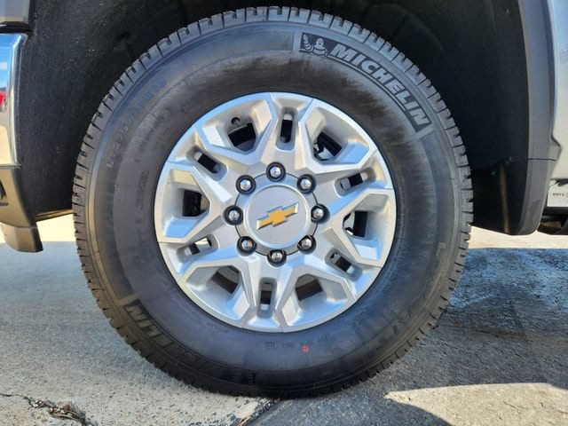 2026 Chevrolet Silverado 3500 HD LT - Photo 22