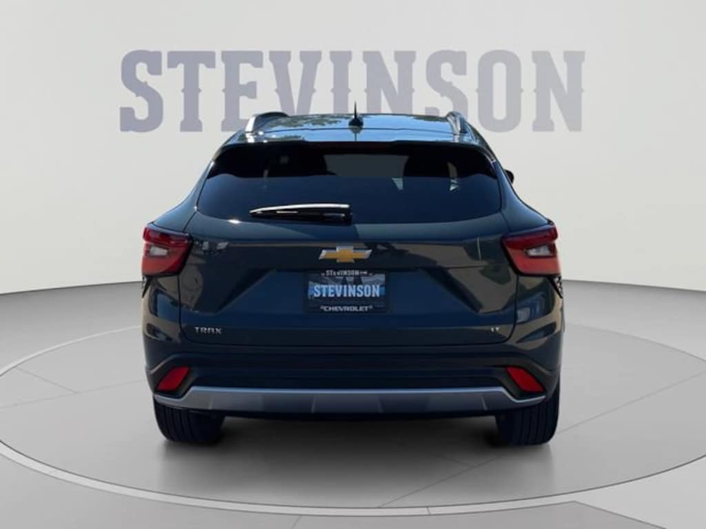 Used 2026 Chevrolet Trax LT SUV