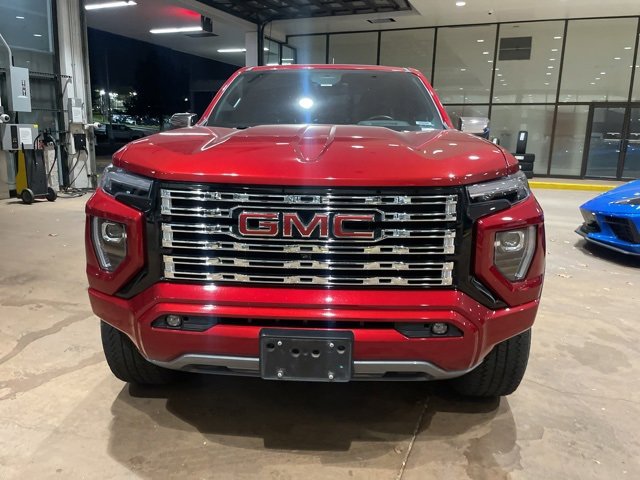 2023 Gmc Canyon Denali photo 2