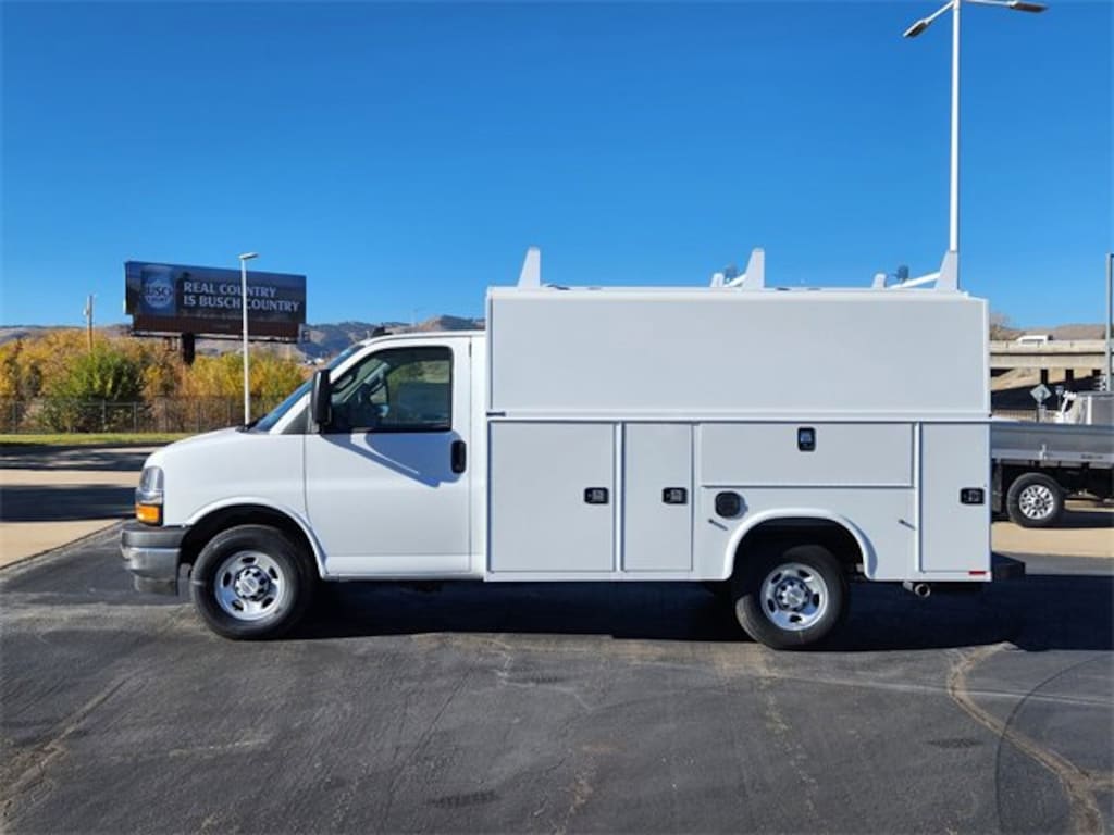 New 2025 Chevrolet Express Cutaway 3500 1WT Cutaway Van