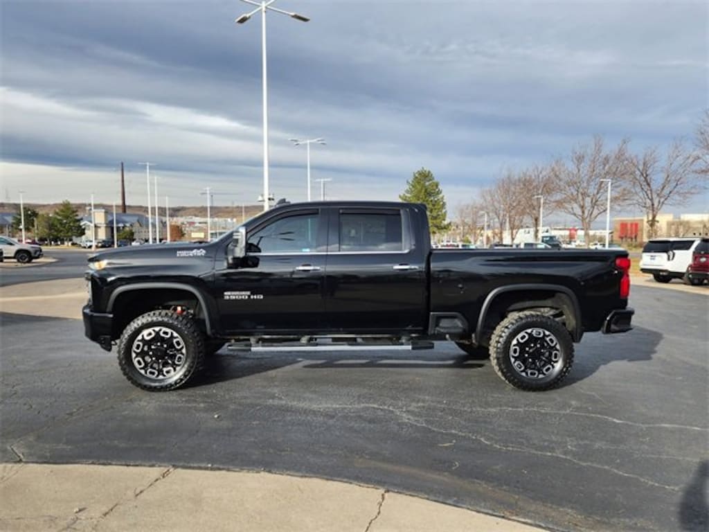 Used 2021 Chevrolet Silverado 3500 HD High Country Truck Crew Cab