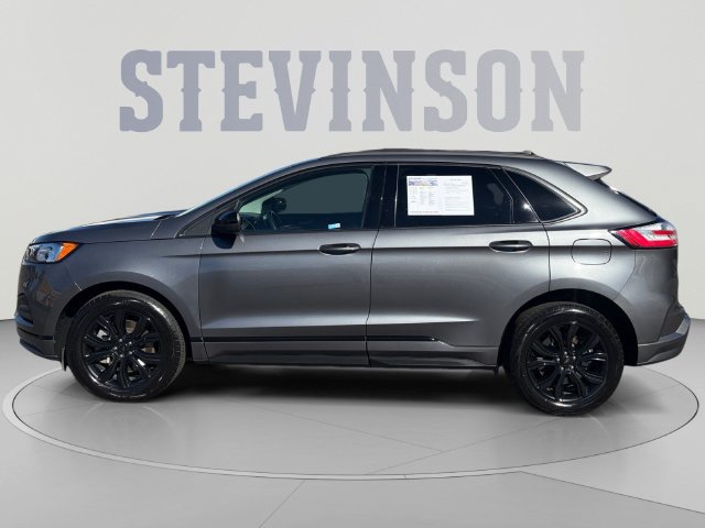 Used 2022 Ford Edge SE SUV