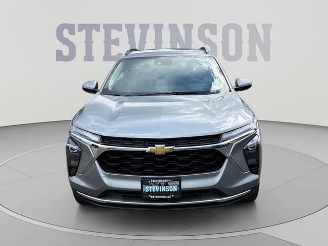 2026 Chevrolet Trax LT - Photo 8