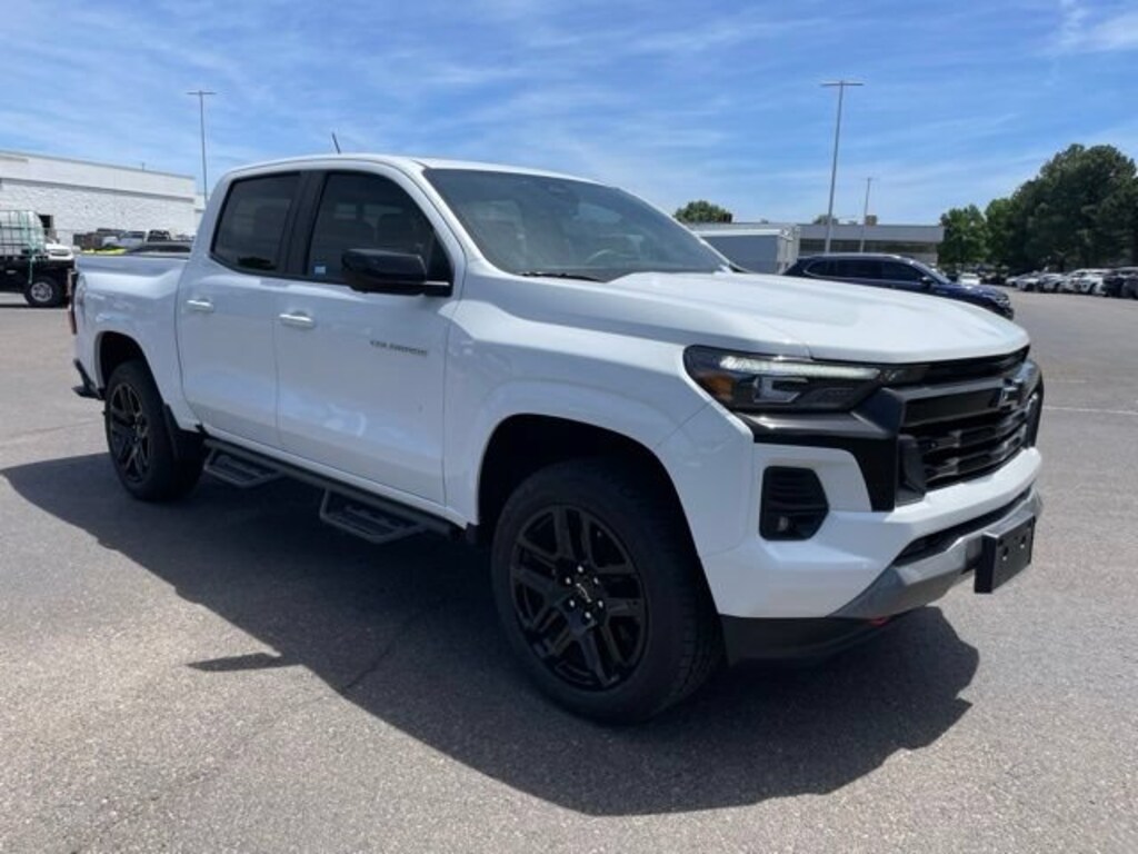 Used 2025 Chevrolet Colorado Z71 Truck Crew Cab