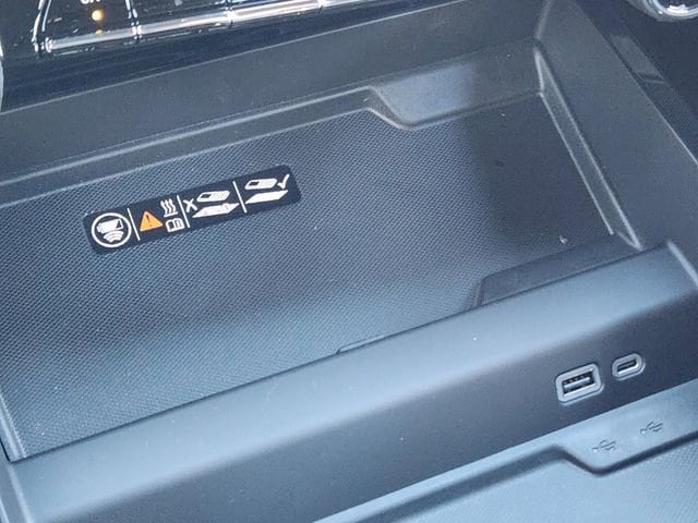 2026 Chevrolet Tahoe Premier - Photo 32