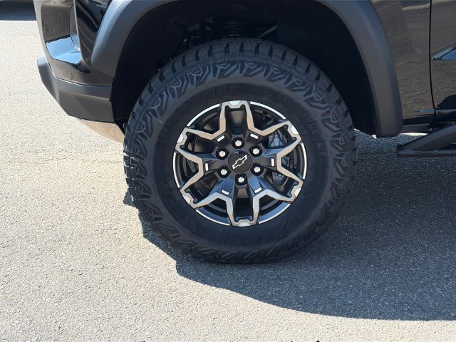 2026 Chevrolet Colorado ZR2 - Photo 24