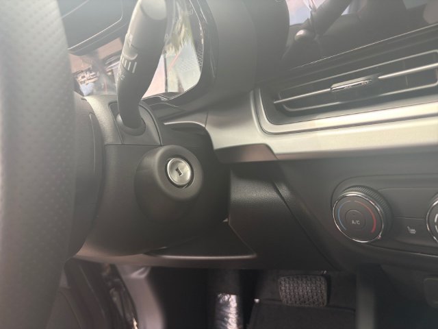 2026 Chevrolet Trax RS - Photo 28