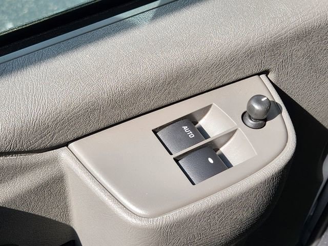 2026 Chevrolet Express Cargo Work Van - Photo 14