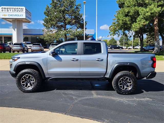 2026 Chevrolet Colorado ZR2 photo 3