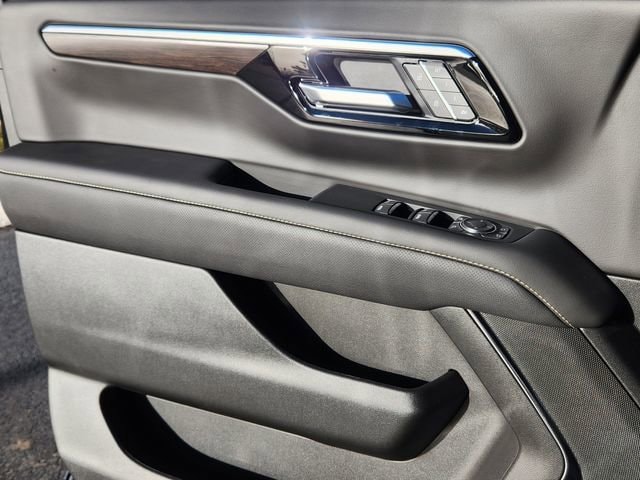 2026 Chevrolet Tahoe Premier - Photo 14
