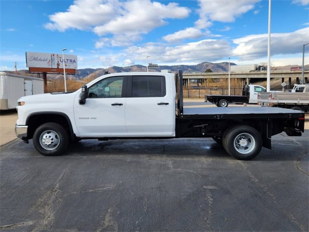 New 2026 Chevrolet Silverado 3500 HD Chassis Cab Work Truck Truck