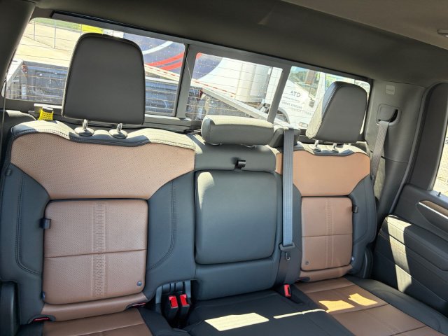 2026 Chevrolet Silverado 2500 HD High Country - Photo 17