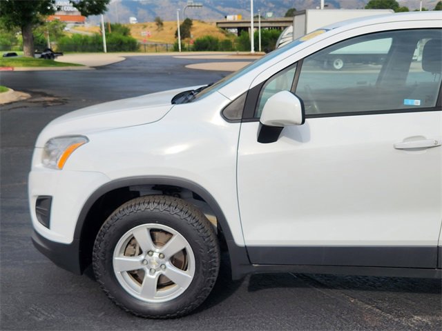 Used 2015 Chevrolet Trax LS with VIN 3GNCJPSB5FL245865 for sale in Golden, CO