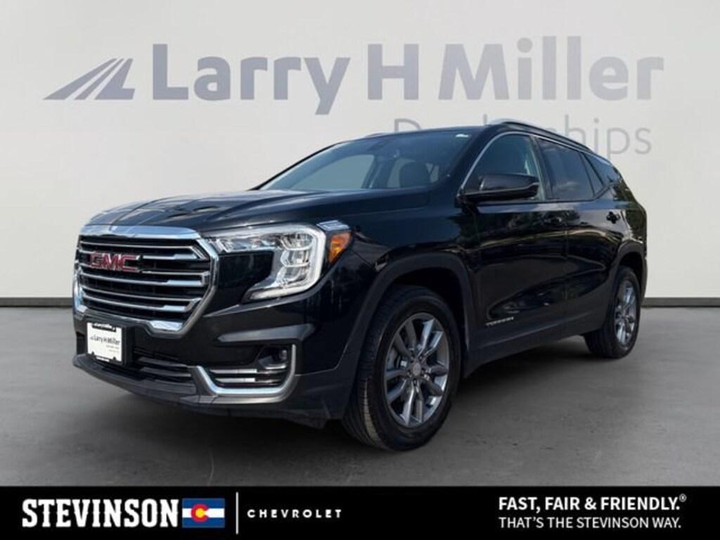 Used 2024 GMC Terrain SLT SUV