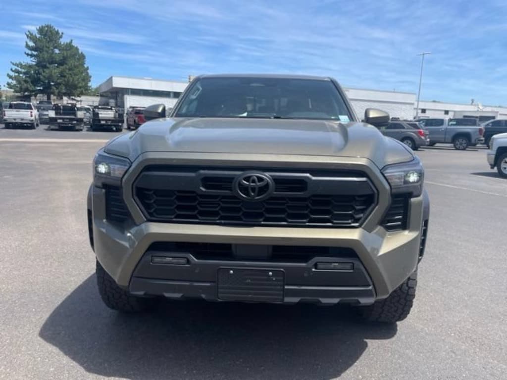 Used 2024 Toyota Tacoma SR5 Truck Double Cab