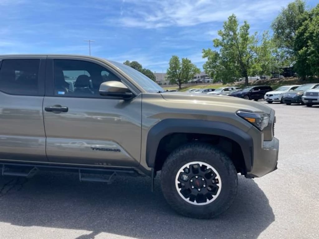Used 2024 Toyota Tacoma SR5 Truck Double Cab