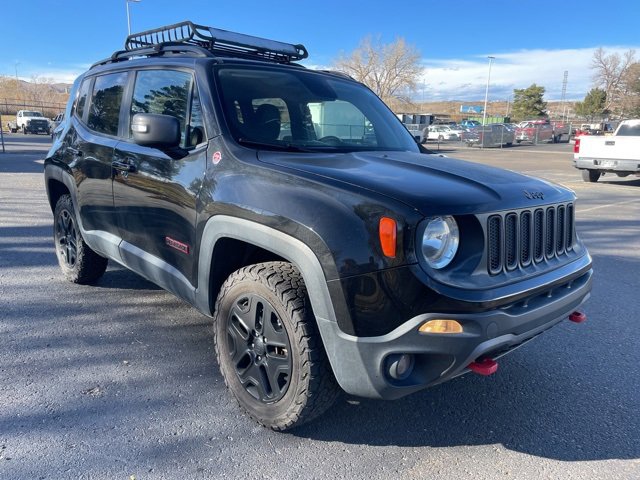2018 Jeep Renegade Trailhawk photo 2