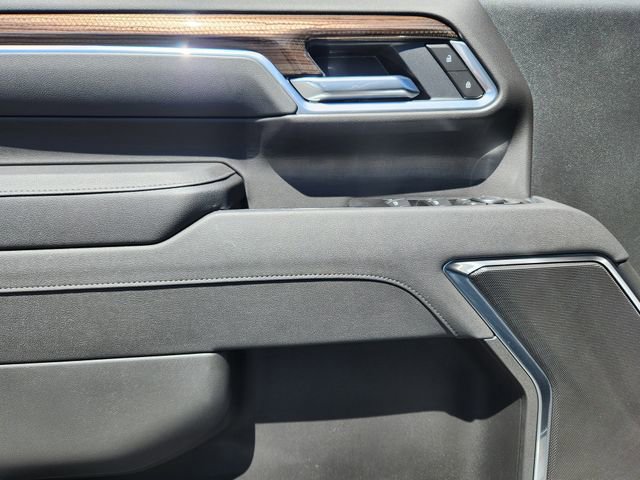 2025 Chevrolet Silverado 3500 HD LT - Photo 14