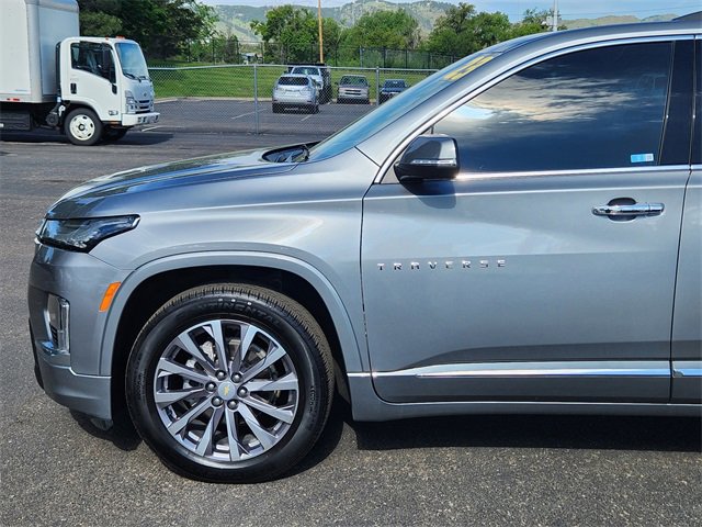 Used 2023 Chevrolet Traverse Premier with VIN 1GNEVKKW5PJ115905 for sale in Lakewood, CO
