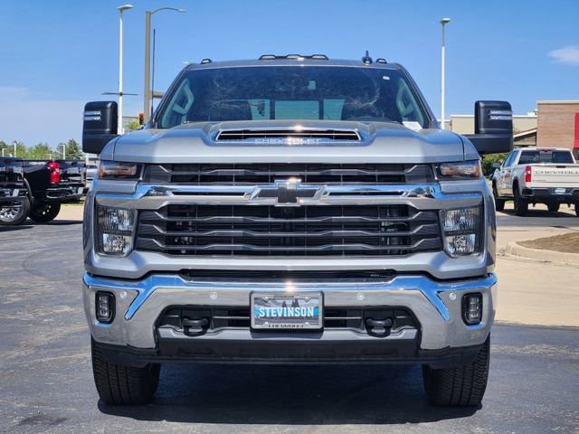 2026 Chevrolet Silverado 3500 HD LT - Photo 9