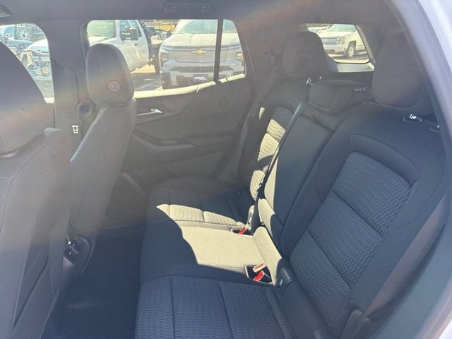 2027 Chevrolet Equinox LT - Photo 17