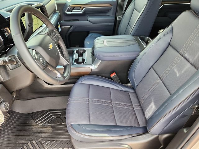 2026 Chevrolet Silverado 2500 HD High Country - Photo 14