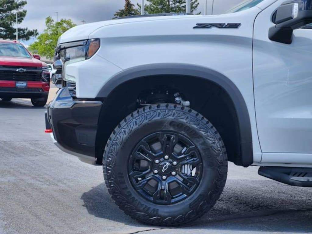 New 2026 Chevrolet Silverado 1500 ZR2 Truck
