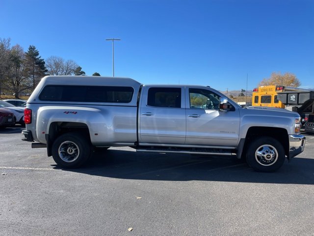 2018 Chevrolet Silverado 3500HD LTZ photo 4