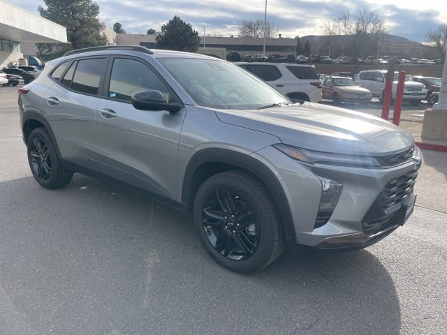 2025 Chevrolet Trax ACTIV photo 3