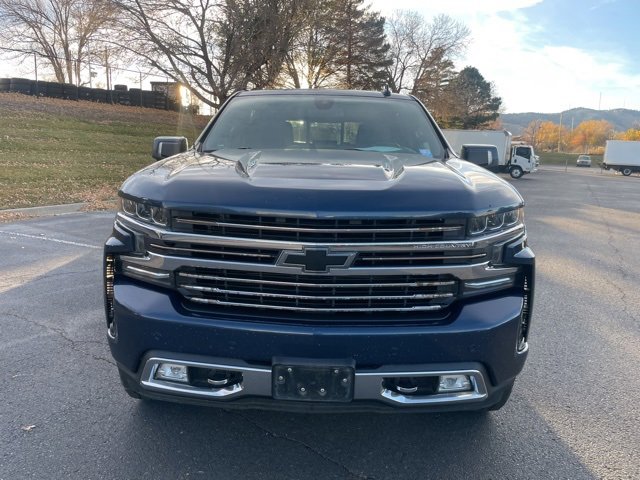 2019 Chevrolet Silverado 1500 High Country photo 2