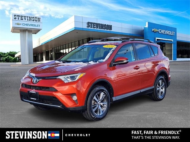 2016 Toyota RAV4 XLE's photo