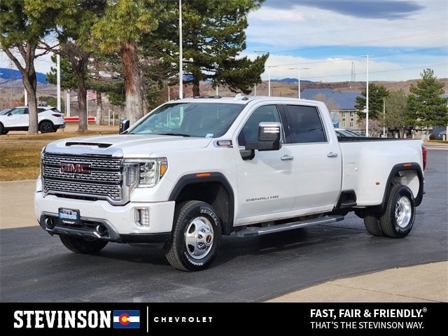 2023 GMC Sierra Denali's photo