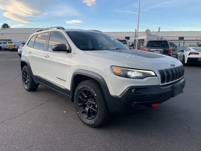 2019 Jeep Cherokee Trailhawk photo 3