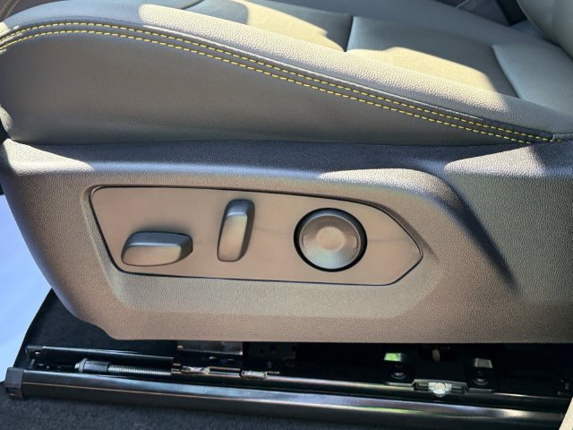 2026 Chevrolet Colorado ZR2 - Photo 14