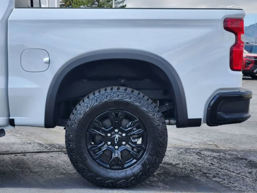New 2026 Chevrolet Silverado 1500 ZR2 Truck