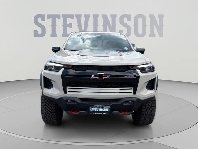 2026 Chevrolet Colorado ZR2 - Photo 8
