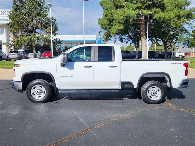 2024 Chevrolet Silverado 2500HD Work Truck photo 2