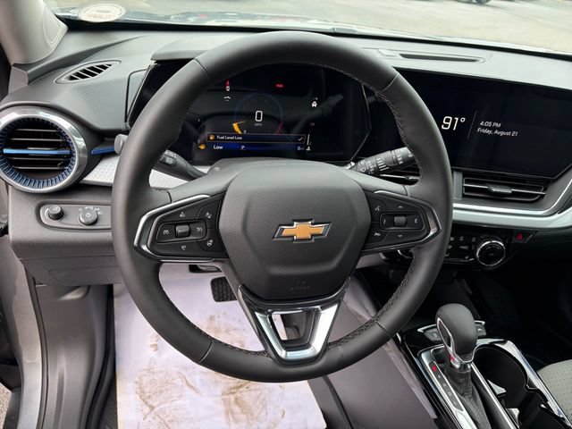 2026 Chevrolet Trax LT - Photo 9