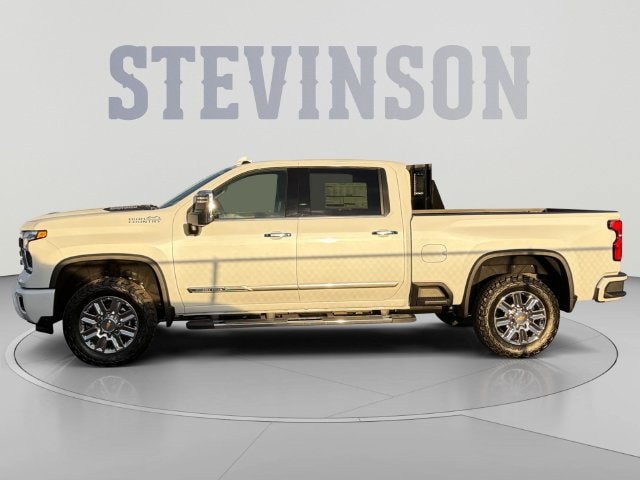 2026 Chevrolet Silverado 2500 HD High Country - Photo 2