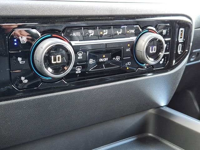 2026 Chevrolet Silverado 2500 HD High Country - Photo 11